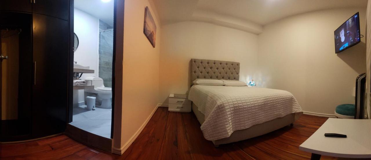 Hotel Colonial Andino - Parque Principal De Pitalito Ngoại thất bức ảnh