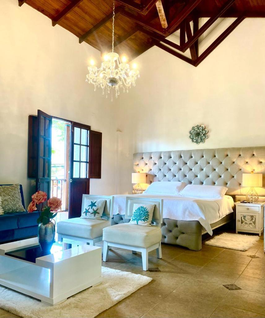 Hotel Colonial Andino - Parque Principal De Pitalito Ngoại thất bức ảnh