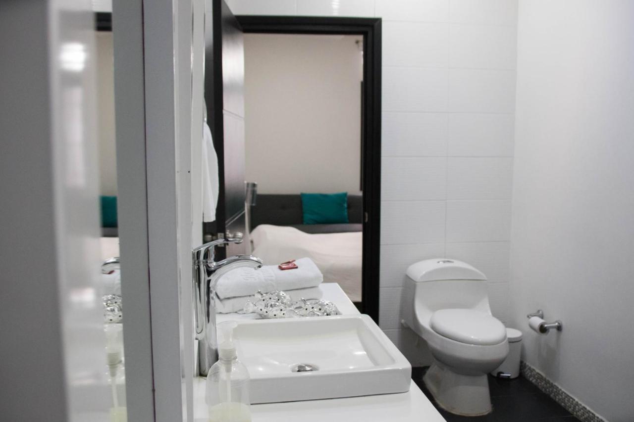 Hotel Colonial Andino - Parque Principal De Pitalito Ngoại thất bức ảnh